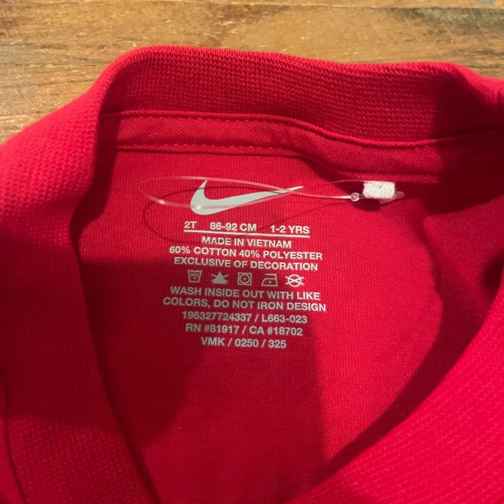 NWT Nike Toddler Boys 2 Piece Set